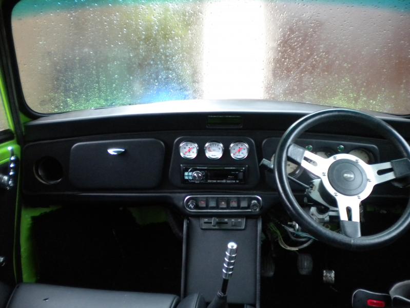 How to fit a Classic Mini Dashboard